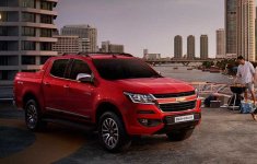 Tháng 7/2017: Chevrolet Colorado giảm 80 triệu đồng Tháng 7/2017: Chevrolet Colorado giảm 80 triệu đồng