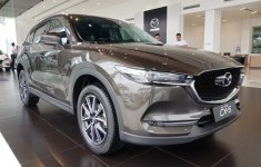 Mazda CX-5 “lợi  hại” trở lại, soán ngôi của Honda CR-V trên đường đua CUV