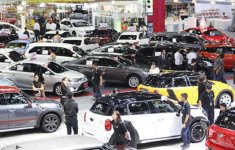 Top 10 mẫu xe bán chạy và bán ế nhất thị trường tháng 2/2019 Top 10 mẫu xe bán chạy và bán ế nhất thị trường tháng 2/2019