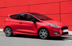 10 xe hơi ăn khách nhất tại Anh: Ford Fiesta đứng đầu