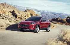 Sắp về Việt Nam, Ford Escape 2020 có giá bao nhiêu?