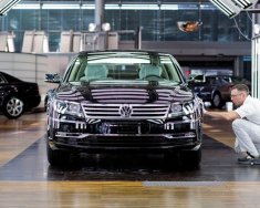 Volkswagen Phaeton 2016 - Cần bán xe Volkswagen Phaeton đời 2016, màu đen, nhập khẩu chính hãng giá 3 tỷ 133 tr tại Tp.HCM