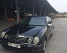Mercedes-Benz E240 2000 - Bán Mercedes đời 2000, màu đen, nhập khẩu chính chủ giá 240 triệu tại Yên Bái