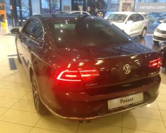 Volkswagen Passat 2016 - Cần bán Volkswagen Passat GP đời 2016, màu đỏ mận, nhập mới 100% ở Đức. Cam kết giá tốt, LH Hương 0902.608.293 giá 1 tỷ 450 tr tại Bình Dương