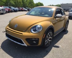 Volkswagen New Beetle 2016 - Cần bán xe Volkswagen New Beetle đời 2016, màu vàng, nhập khẩu chính hãng giá 1 tỷ 281 tr tại Lâm Đồng