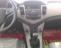 Chevrolet Cruze LS 2016 - Bán Cruze  đời 2016, màu trắng ưu đãi lớn giá 572 triệu tại Quảng Trị