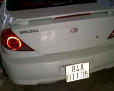 Kia Spectra 2005 - Cần bán gấp Kia Spectra đời 2005, màu trắng, giá 200tr giá 200 triệu tại Trà Vinh