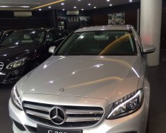 Mercedes-Benz C200 2016 - Bán xe Mercedes C200 đời 2016, màu bạc, giao xe ngay, hỗ trợ vay trả góp lên đến 90% giá 1 tỷ 479 tr tại Bình Định