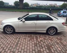 Mercedes-Benz C300 AMG 2010 - Cần bán lại xe Mercedes AMG đời 2010, màu trắng chính chủ giá 810 triệu tại Bình Định