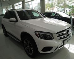 Mercedes-Benz Smart  250 4Matic 2018 - Cần bán xe Mercedes GLC250 4Matic 2018, màu trắng nội thất nâu, giao ngay giá 1 tỷ 879 tr tại Khánh Hòa