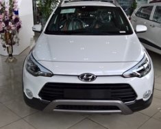 Hyundai i20 Active 2017 - Cần bán Hyundai i20 Active đời 2017, màu trắng, nhập khẩu nguyên chiếc giá 595 triệu tại Bắc Giang