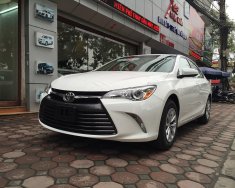 Toyota Camry LE 2016 - Bán Toyota Camry LE đời 2016, màu trắng, xe nhập Mỹ. LH 093.798.2266 giá 1 tỷ 550 tr tại Hà Nội