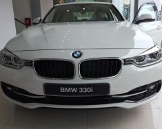 BMW 3 Series 330i 2017 - Bán BMW 3 Series 330i đời 2017, màu trắng, xe nhập giá 1 tỷ 798 tr tại Quảng Bình