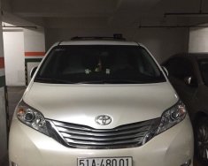 Toyota Sienna Limited 2013 - Cần bán Toyota Sienna Limited 2013, màu vàng cát, xe nhập giá 2 tỷ 430 tr tại Tp.HCM