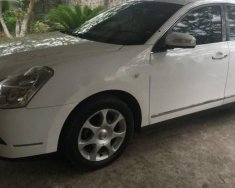 Nissan Bluebird 2010 - Chính chủ bán Nissan Bluebird đời 2010, màu trắng giá 450 triệu tại Hà Nội