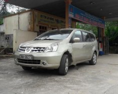 Nissan Livina 2011 - Bán ô tô Nissan Livina sản xuất 2011, màu vàng giá 320 triệu tại Hà Tĩnh