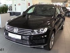 Volkswagen Touareg GP 2014 - Xe nhập Đức gầm cao Volkswagen Touareg 3.6l GP đời 2014, màu đen. Tặng BHVC+3M, LH Hương: 0902608293 giá 2 tỷ 400 tr tại Đồng Nai