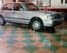 Toyota Crown 1992 - Bán Toyota Crown đời 1992, màu bạc, xe nhập số sàn, giá tốt giá 166 triệu tại Bắc Giang