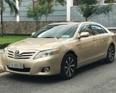 Toyota Camry LE 2.5 2010 - Bán Toyota Camry LE 2.5AT đời 2010, màu vàng, nhập khẩu nguyên chiếc chính chủ giá 920 triệu tại Tp.HCM