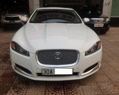 Jaguar XF 2.0 2012 - Cần bán gấp Jaguar XF 2.0 năm 2012, màu trắng chính chủ giá 1 tỷ 820 tr tại Hà Nội