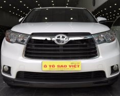 Toyota Highlander LE 2015 - Cần bán xe Toyota Highlander LE đời 2015, màu trắng, xe nhập giá 2 tỷ 60 tr tại Tp.HCM