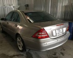 Mercedes-Benz C class C240 2004 - Cần bán xe Mercedes C240 đời 2004, giá chỉ 250 triệu giá 250 triệu tại Tây Ninh