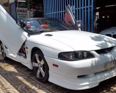 Ford Mustang 1995 - Cần bán xe Ford Mustang năm 1995, màu trắng, nhập khẩu nguyên chiếc giá 385 triệu tại Bình Dương