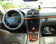 Mercedes-Benz E class E200  2004 - Cần bán xe Mercedes E200 năm 2004, màu đen, xe nhập giá 420 triệu tại Sóc Trăng