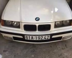 BMW 3 Series  320i  1995 - Bán BMW 320i đời 1995, màu trắng, xe nhập chính chủ giá 100 triệu tại Bình Dương