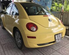 Volkswagen Beetle 2009 - Cần bán gấp Volkswagen Beetle đời 2009, màu vàng, giá chỉ 550 triệu giá 550 triệu tại BR-Vũng Tàu