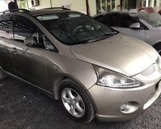 Mitsubishi Grandis 2004 - Bán Mitsubishi Grandis đời 2004, màu vàng cát giá 380 triệu tại Tp.HCM