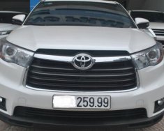 Toyota Highlander LE 2011 - Bán Toyota Highlander LE đời 2011, màu trắng, xe nhập, xe công ty xuất hóa đơn giá 2 tỷ 20 tr tại Hà Nội