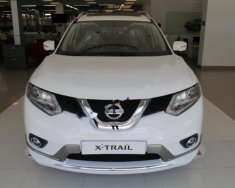 Nissan X trail 2.5 SV Premium 2017 - Cần bán Nissan X trail 2.5 SV PREMIUM đời 2017, màu trắng giá 1 tỷ 8 tr tại Quảng Trị