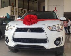 Mitsubishi Outlander Sport Sport 2.0CVT Premium 2017 - Bán Mitsubishi Outlander Sport Sport 2.0CVT Premium đời 2017, màu trắng, 885tr giá 885 triệu tại Hà Nội