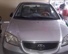 Toyota Vios 2002 - Bán gấp Toyota Vios đời 2002, màu bạc, giá chỉ 260 triệu giá 260 triệu tại Bình Dương