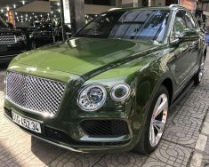 Bentley Bentayga 2017 - Bán Bentley Bentayga đời 2017, nhập khẩu giá 20 tỷ tại Tp.HCM