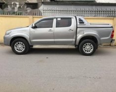 Toyota Hilux  G 2014 - Bán gấp Toyota Hilux G đời 2014, màu bạc giá 535 triệu tại Nghệ An