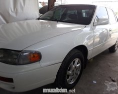 Toyota Camry LE 1995 - Cần bán lại xe Toyota Camry LE đời 1995, màu trắng, nhập khẩu chính hãng giá 195 triệu tại Tp.HCM