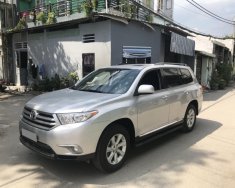 Toyota Highlander 2.7 AT 2013 - Cần bán xe Toyota Highlander 2.7AT 2013 màu bạc nhập khẩu Mỹ, lăn bánh 31 ngàn km còn mới   giá 1 tỷ 150 tr tại Tp.HCM