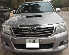 Toyota Hilux E 2015 - Cần bán xe Toyota Hilux E 2015, màu bạc, nhập khẩu, giá 535tr giá 535 triệu tại Hà Nội