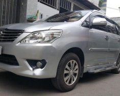 Toyota Innova V 2014 - Bán Toyota Innova V năm 2014, màu bạc như mới giá 595 triệu tại Tp.HCM