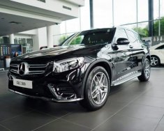 Mercedes-Benz Smart GLC 300 4Matic 2018 - Bán xe Mercedes GLC 300 màu đen, giá tốt. Giao xe ngay giá 2 tỷ 209 tr tại Hà Nội