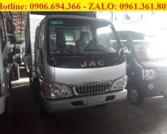 Xe tải 2500kg JAC 2018 - Bán xe tải JAC 2.45 tấn thùng bạt, hạ tải vào được thành phố ban ngày giá 360 triệu tại Tp.HCM