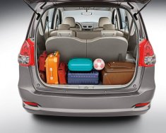 Suzuki Ertiga 2017 - Bán xe Suzuki Ertiga sản xuất 2017, màu trắng, nhập khẩu nguyên chiếc giá 639 triệu tại Bình Định