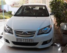 Hyundai Avante   MT   2012 - Chính chủ bán Hyundai Avante MT 2012, màu trắng giá 385 triệu tại Gia Lai