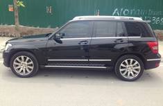 Chrysler 300 2010 - Bán xe Mercedes GLK 300 2010 chính chủ giá 123 triệu tại Hà Nội