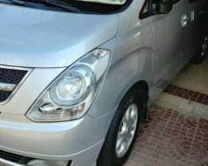 Hyundai Starex 2010 - Bán Hyundai Starex sản xuất năm 2010, màu bạc xe gia đình, 590 triệu giá 590 triệu tại An Giang