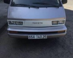 Toyota Van 1983 - Chính chủ bán Toyota Van sản xuất năm 1983, màu bạc giá 72 triệu tại Cần Thơ