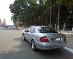 Mercedes-Benz E class E200  2005 - Bán xe Mercedes E200 năm 2005, màu bạc, nhập khẩu nguyên chiếc số tự động, giá chỉ 340 triệu giá 340 triệu tại Tp.HCM