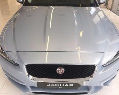 Jaguar XE 2016 - Cần bán Jaguar XE đời 2016 giá 1 tỷ 999 tr tại Tp.HCM